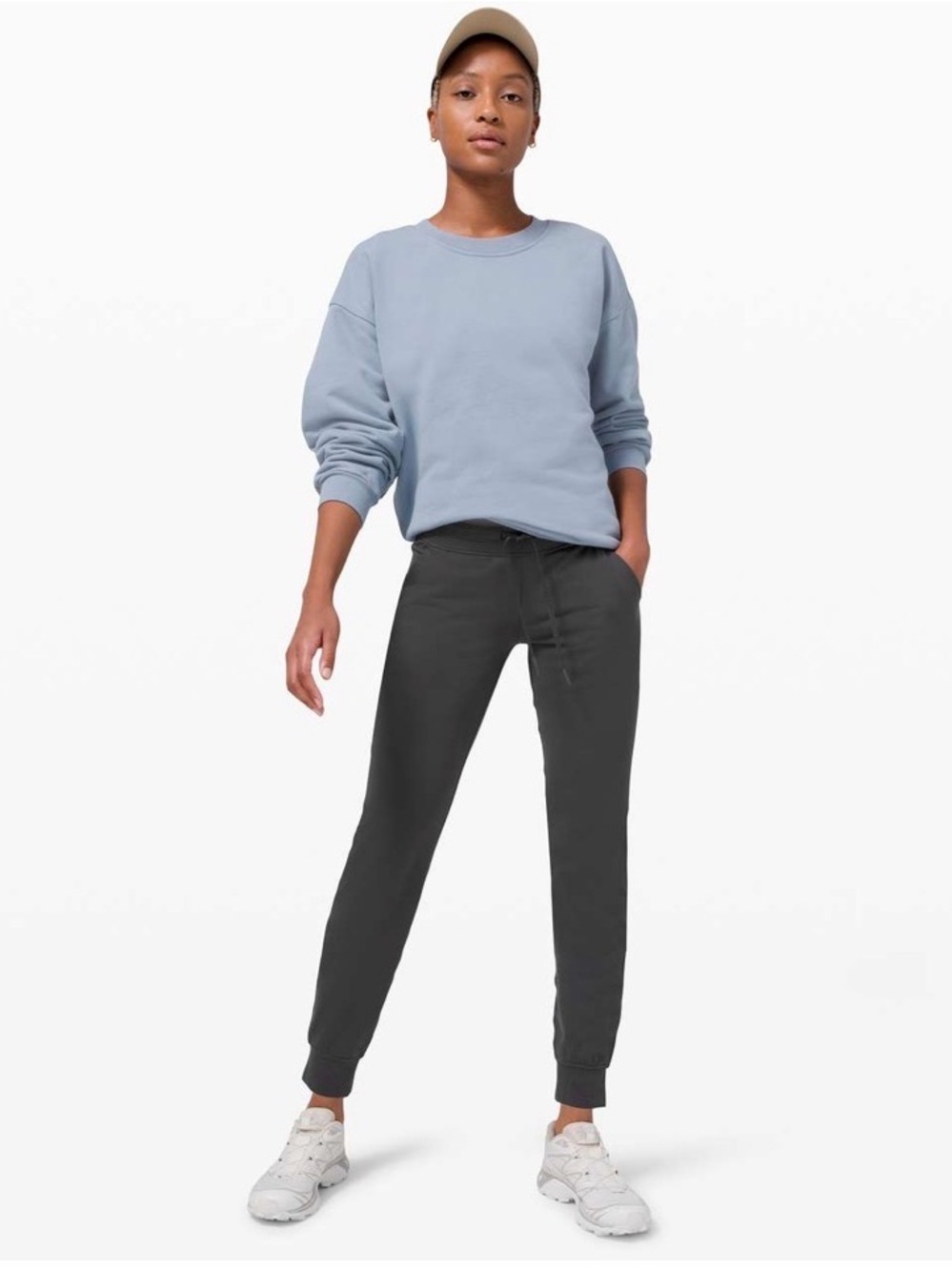 Lululemon women’s Ready to rulu 7/8 Jogger size 10 in Graphite Grey
